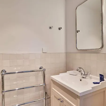 Parisian Dream Apartment Παρίσι