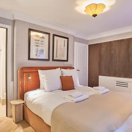 Parisian Dream Apartment * Παρίσι